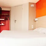 Premiere Classe La Rochelle Nord - *