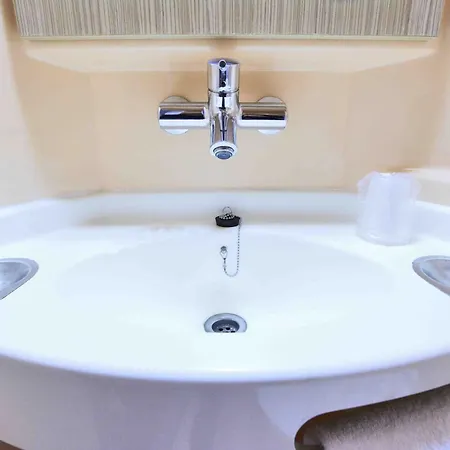 호텔 Premiere Classe La Rochelle Nord - *