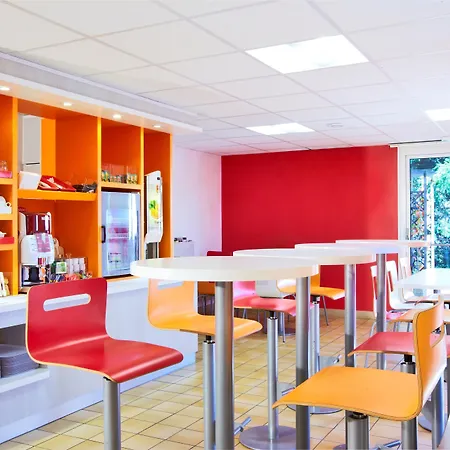 Premiere Classe La Rochelle Nord - 호텔 *