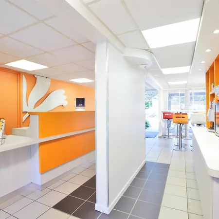 Premiere Classe La Rochelle Nord - Hotel Puilboreau