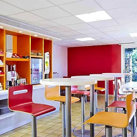 Premiere Classe La Rochelle Nord - Hotel Puilboreau